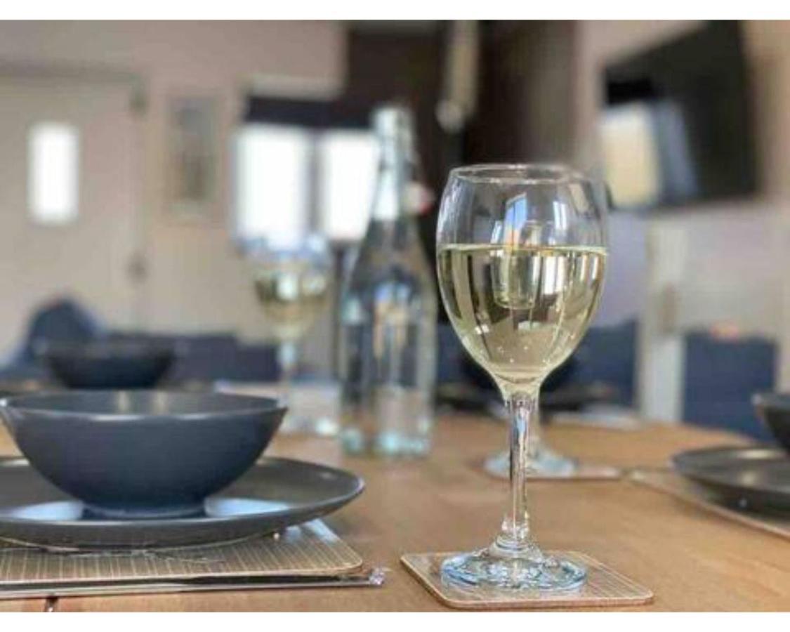 Sycamore Cottage Тенби Екстериор снимка